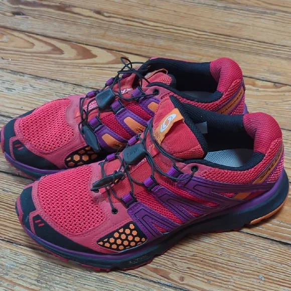 Salomon XR Mission Red and Purple Athletic Running Shoes with Quicklace - Picture 2 of 6
